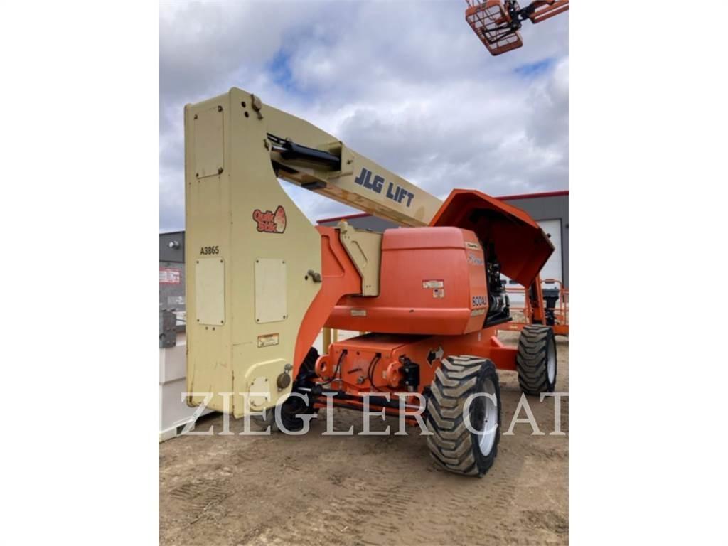 JLG 800AJ 曲臂高空作業車