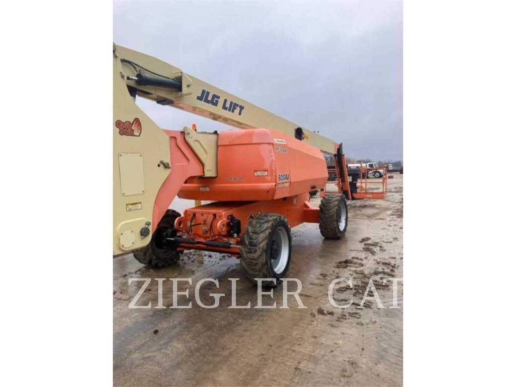 JLG 800AJ 曲臂高空作業車