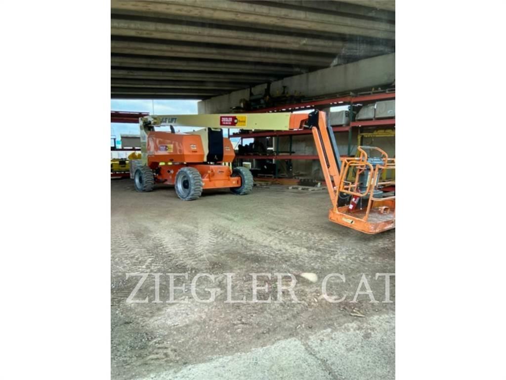 JLG 800AJ 曲臂高空作業車