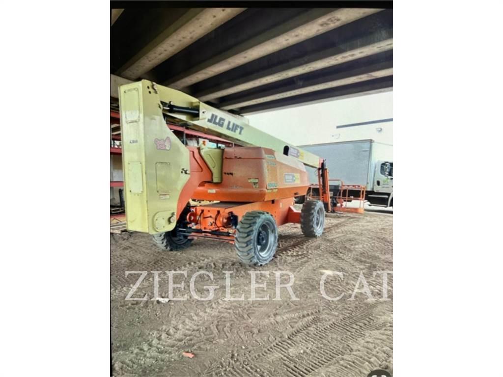 JLG 800AJ 曲臂高空作業車