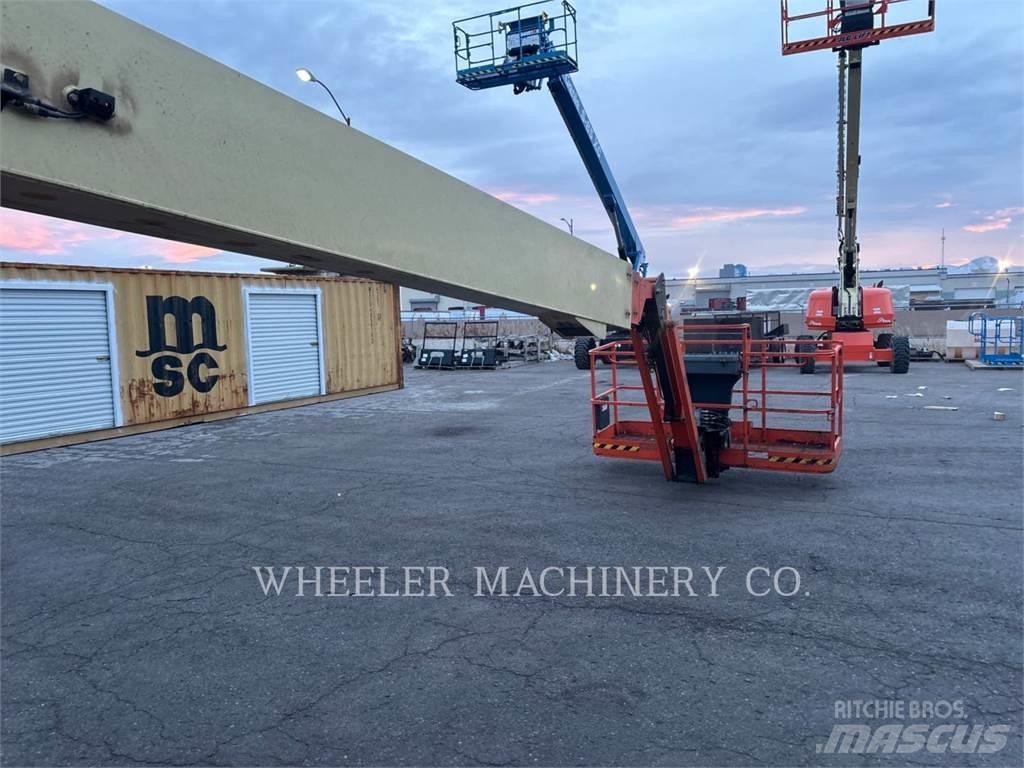 JLG 860SJ 曲臂高空作業車