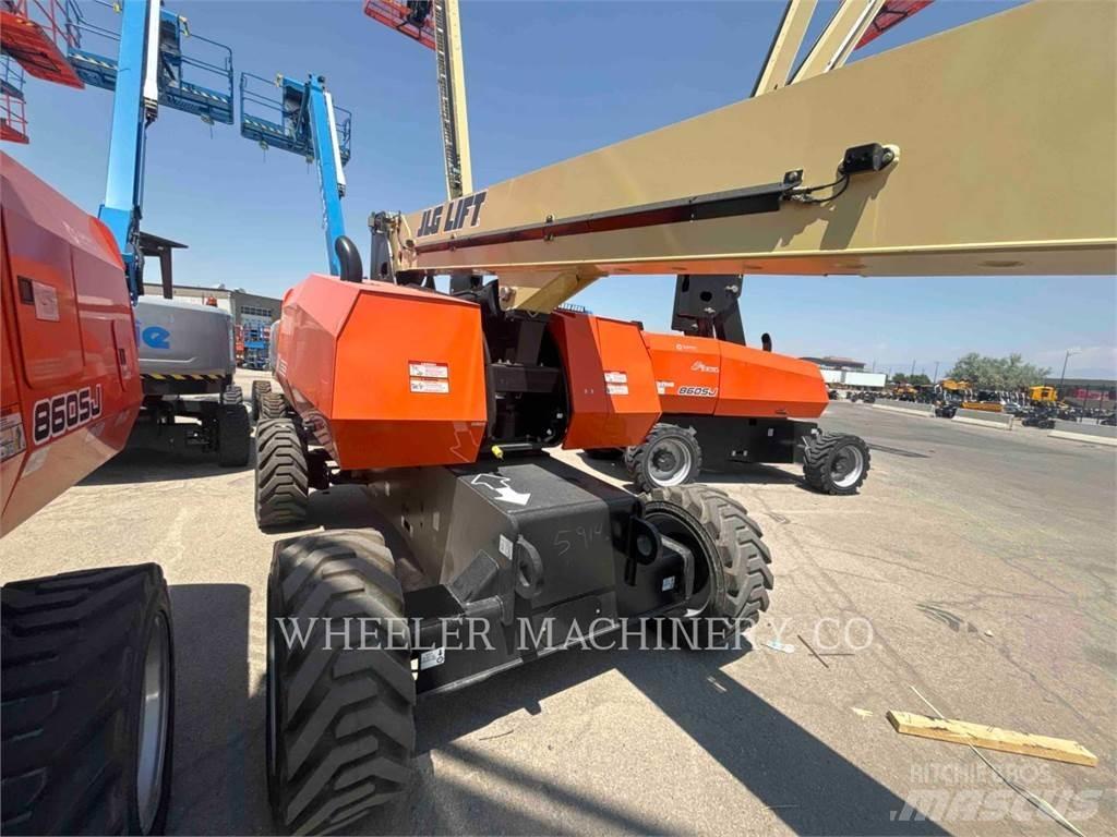 JLG 860SJ 曲臂高空作業車