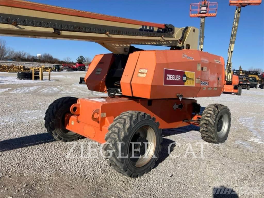 JLG 860SJ 曲臂高空作業車