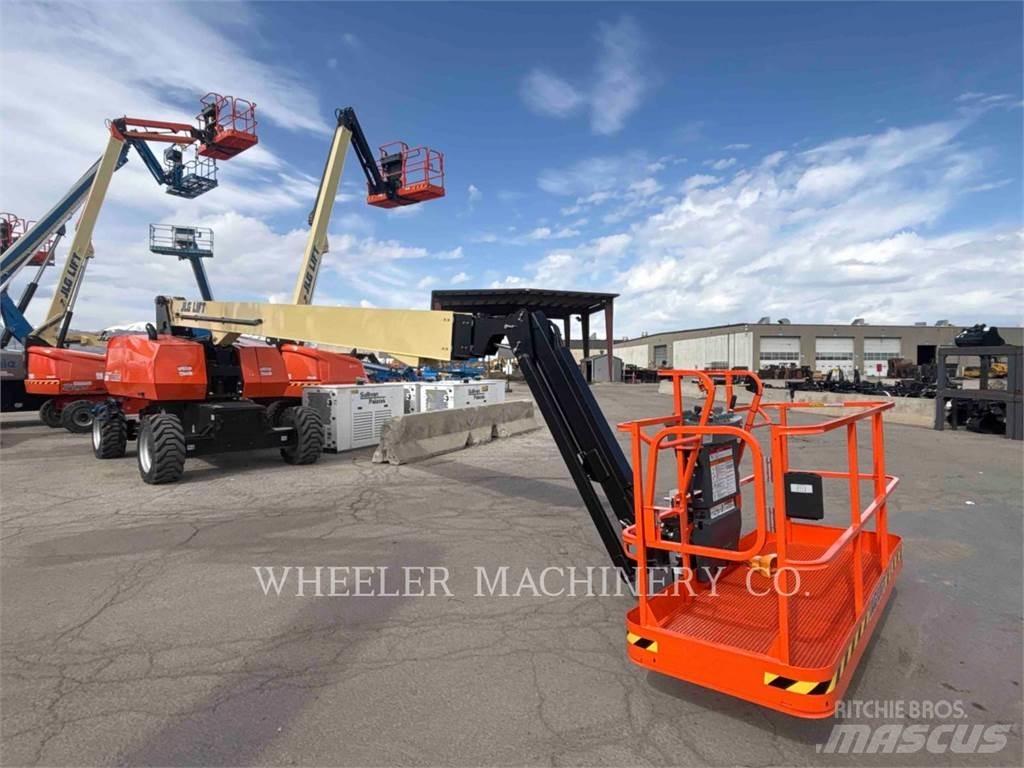 JLG 860SJ 曲臂高空作業車