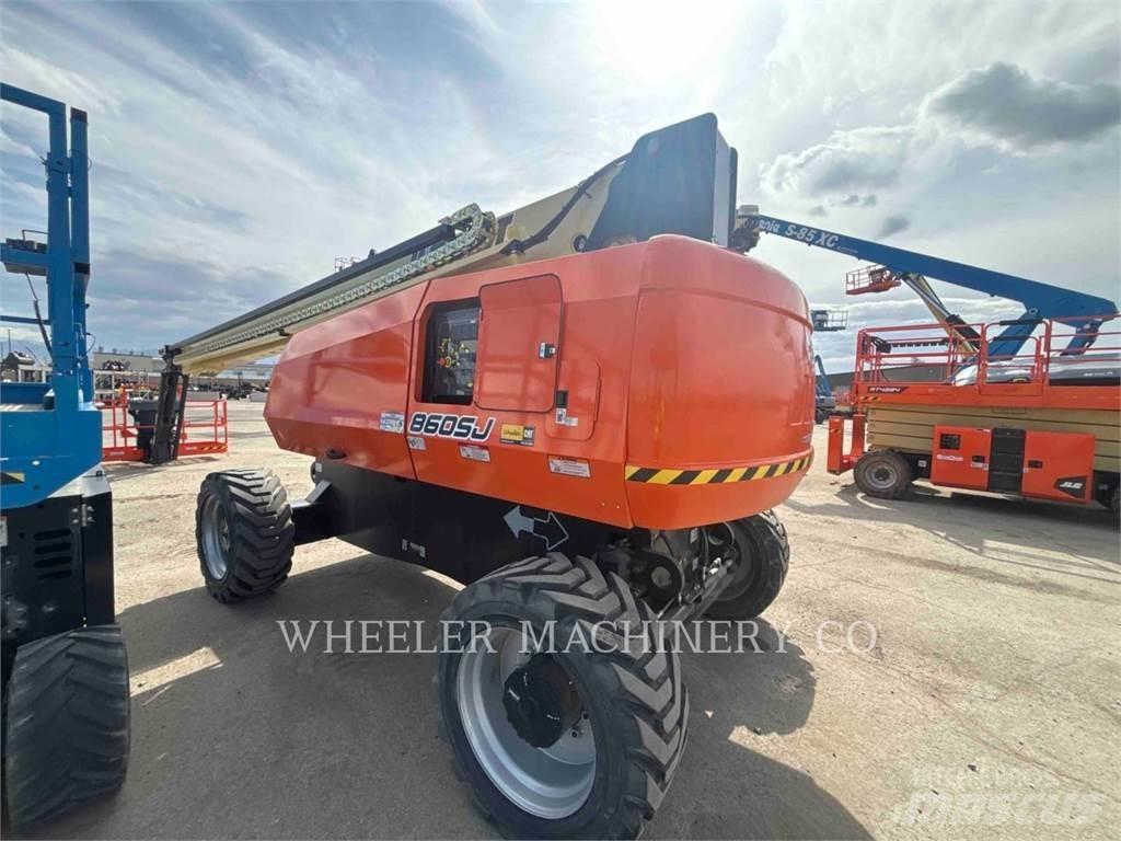 JLG 860SJ 曲臂高空作業車