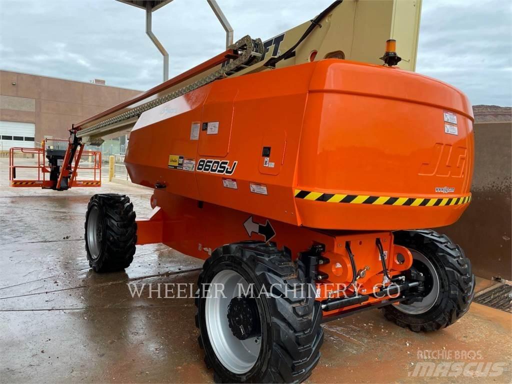 JLG 860SJ SP 曲臂高空作業車