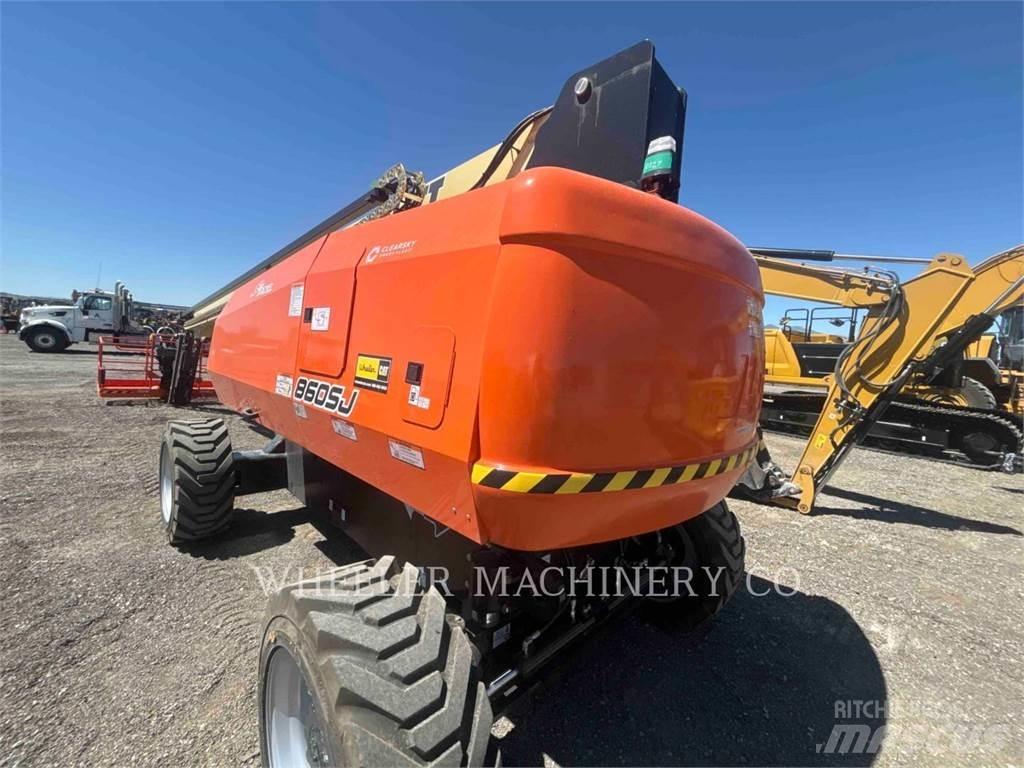 JLG 860SJ SP 曲臂高空作業車
