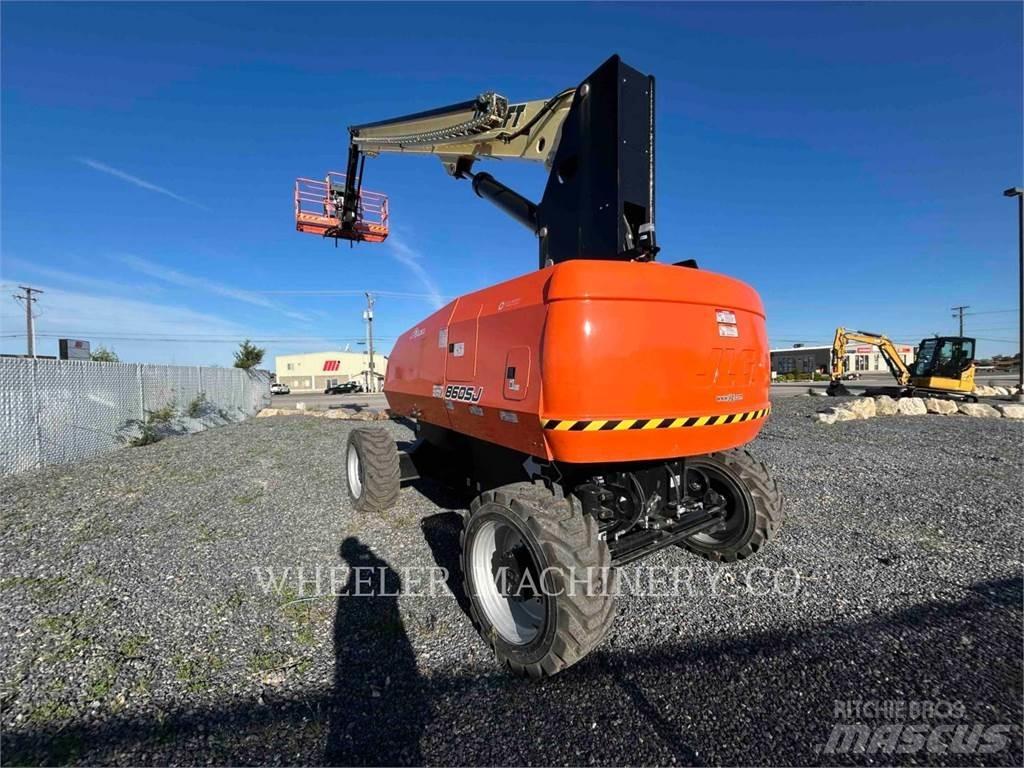 JLG 860SJ SP 曲臂高空作業車