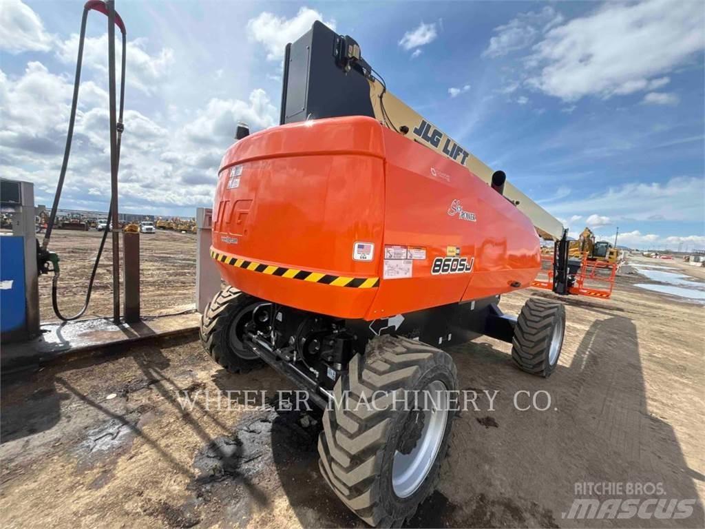JLG 860SJ SP 曲臂高空作業車