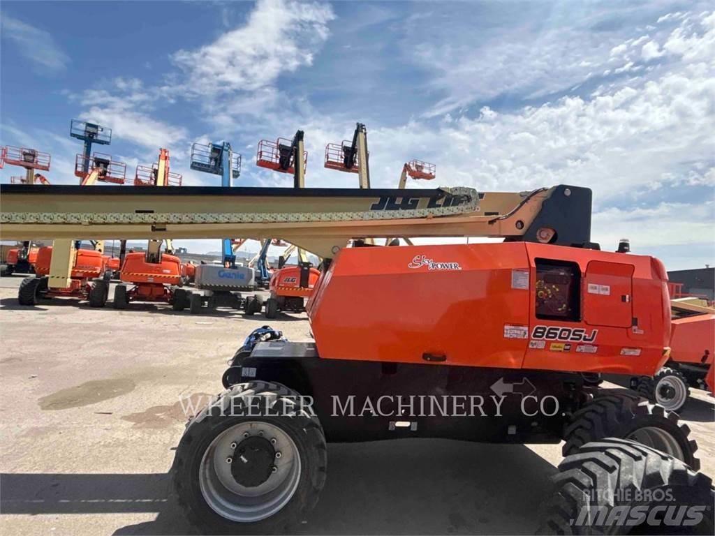 JLG 860SJ SP 曲臂高空作業車