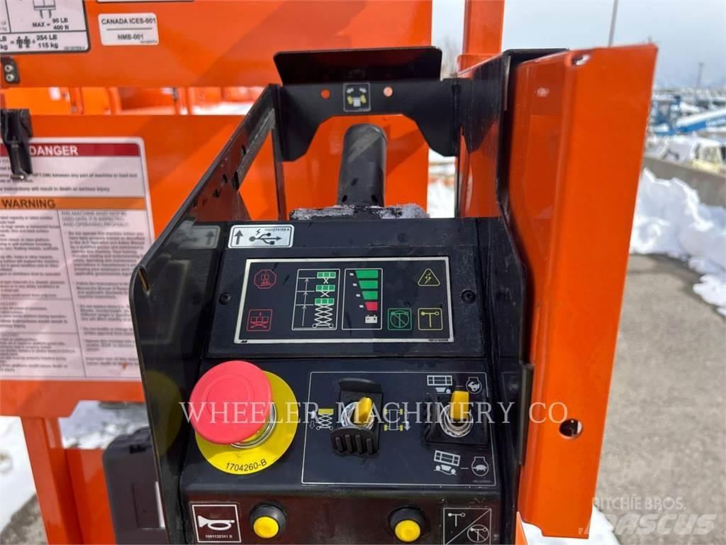 JLG AE1932 剪式升降機