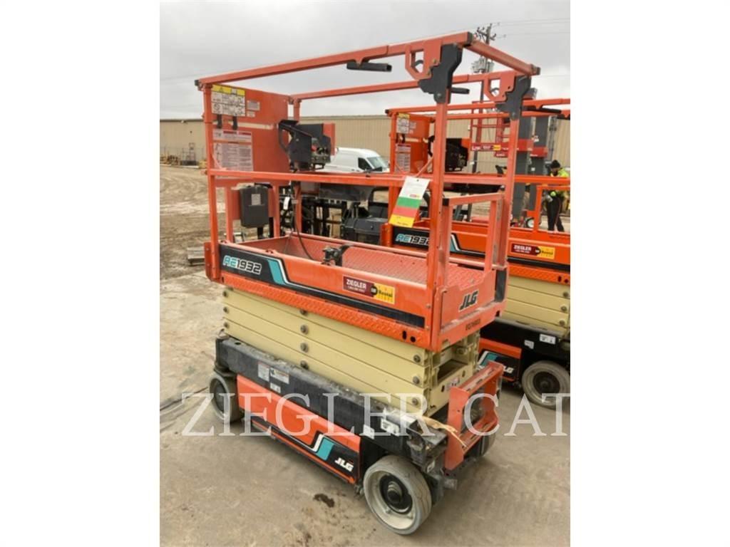 JLG AE1932 剪式升降機