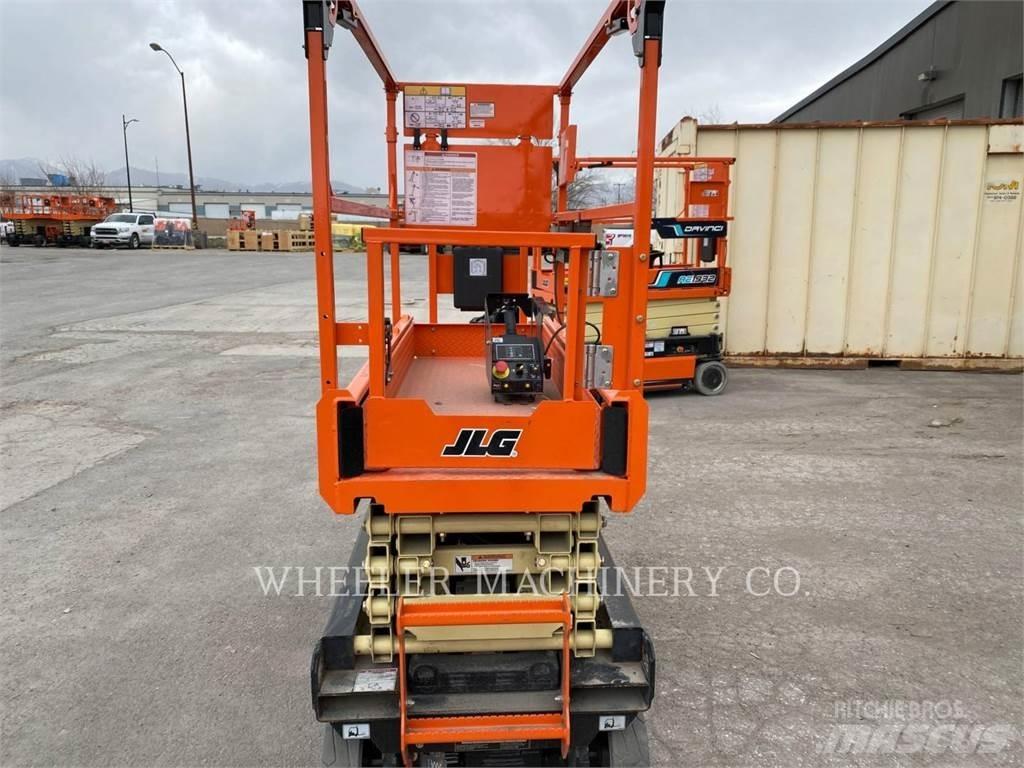 JLG AE1932 剪式升降機
