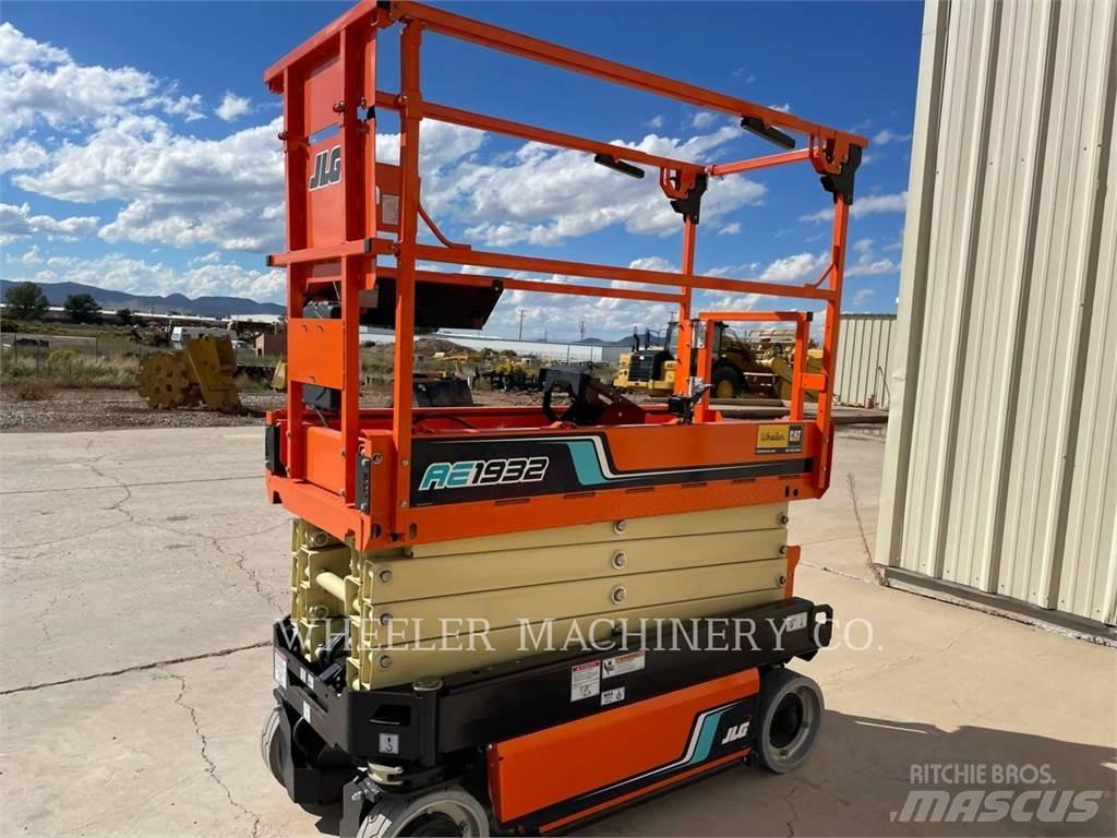 JLG AE1932 剪式升降機