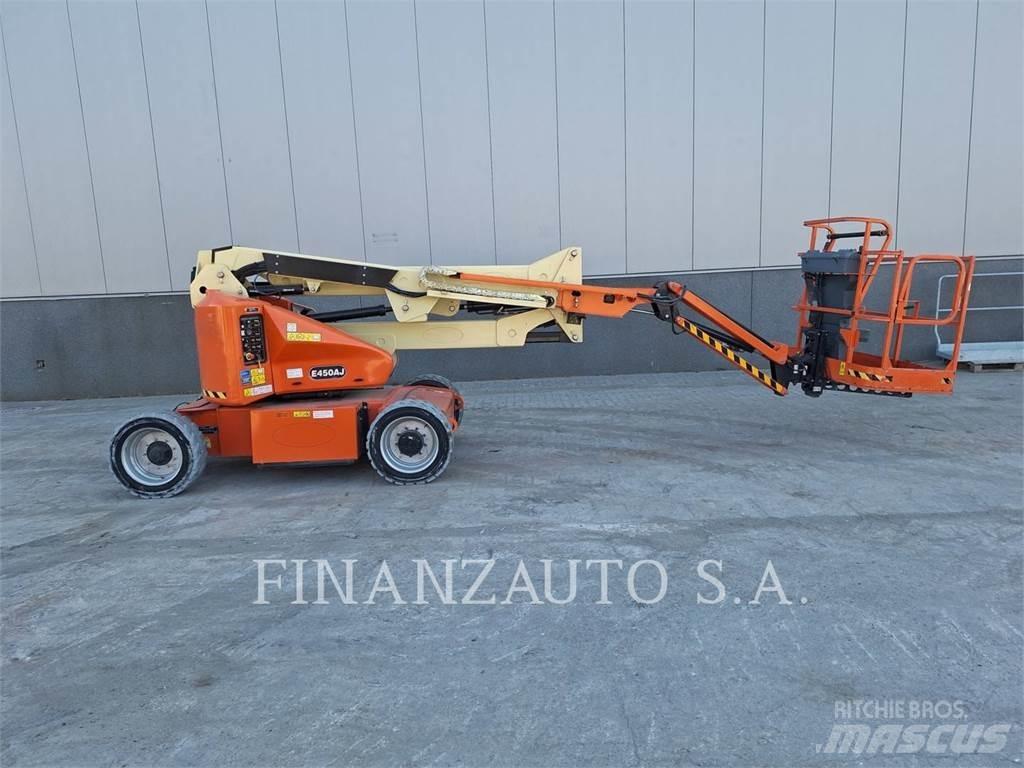 JLG BLANCO 伸縮臂操作車