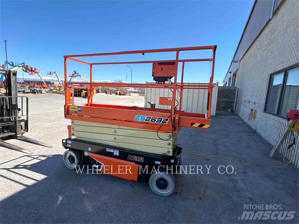 JLG ES2632 剪式升降機