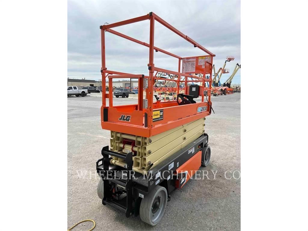 JLG ES2632 剪式升降機