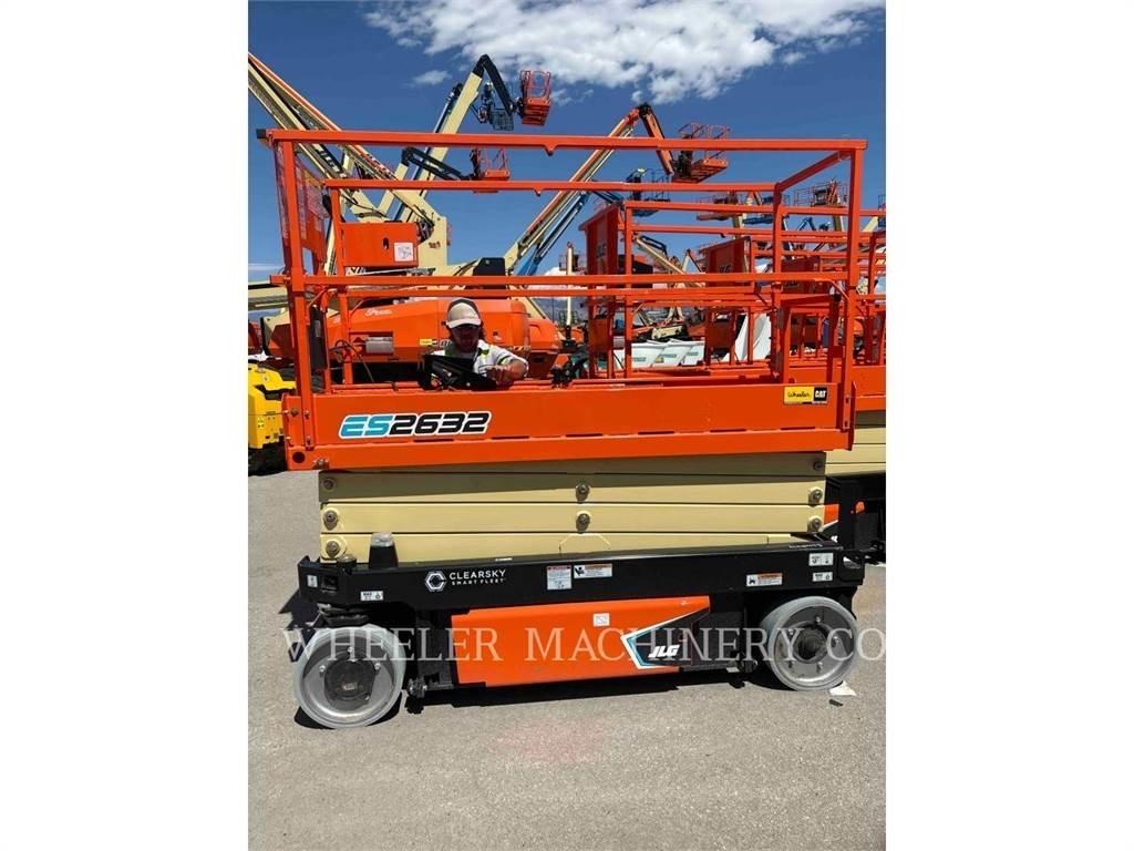 JLG ES2632 剪式升降機
