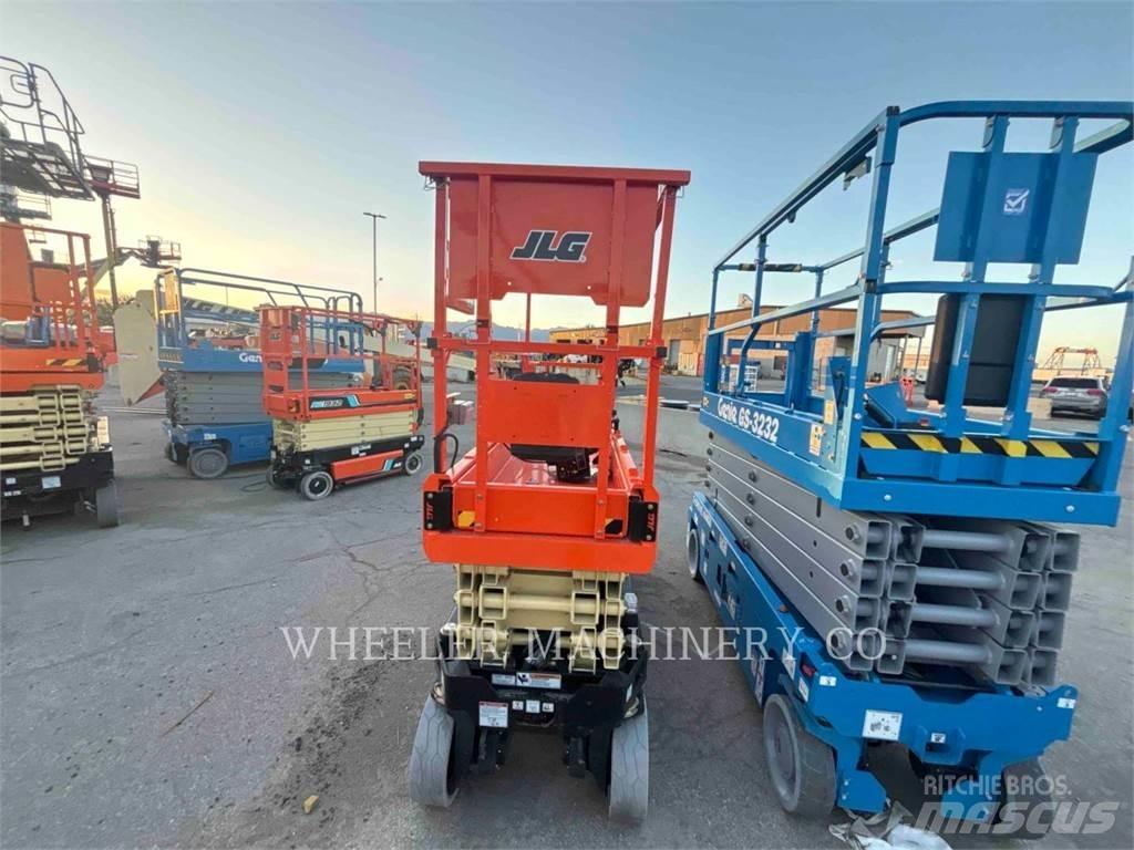 JLG ES2632 剪式升降機