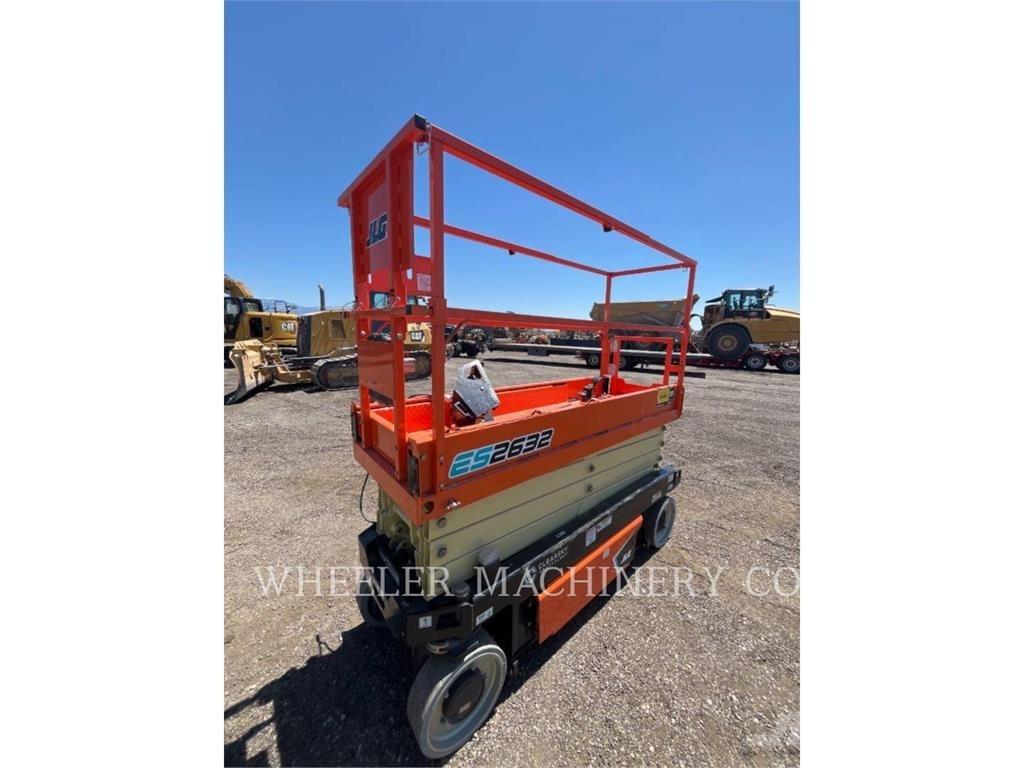 JLG ES2632 剪式升降機