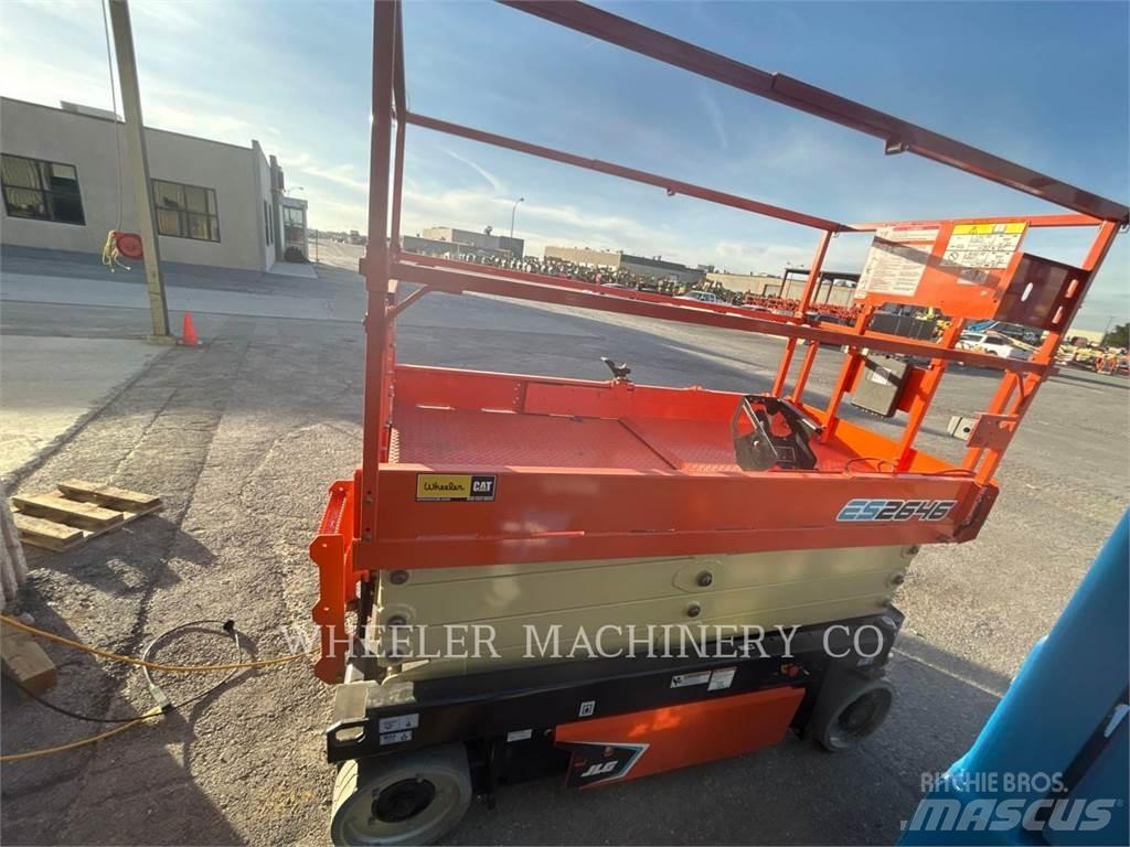 JLG ES2646 剪式升降機