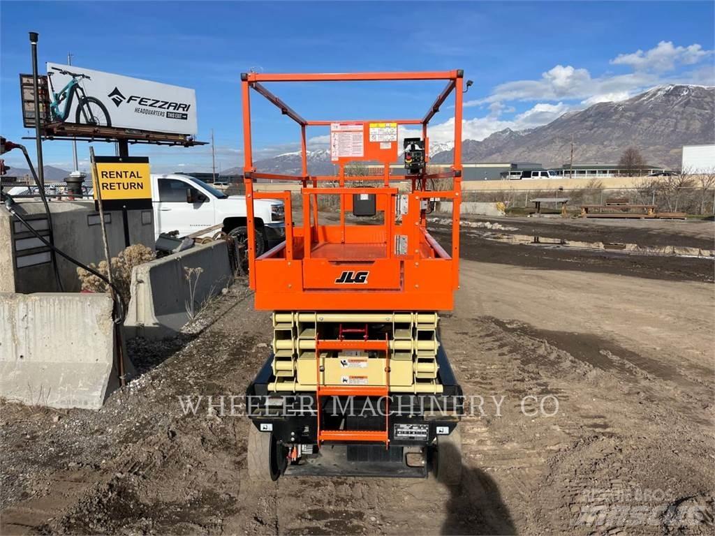 JLG ES2646 剪式升降機