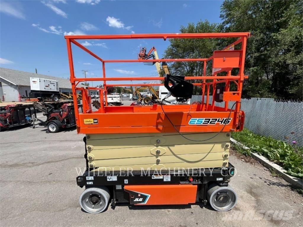 JLG ES3246 剪式升降機