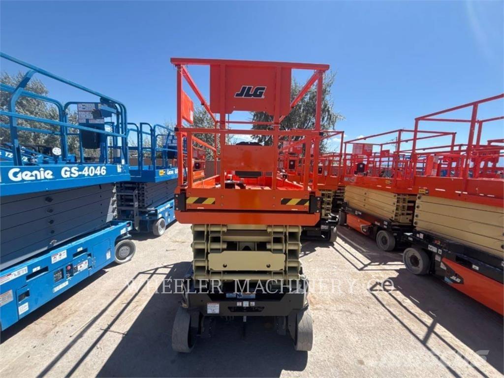 JLG ES3246 剪式升降機