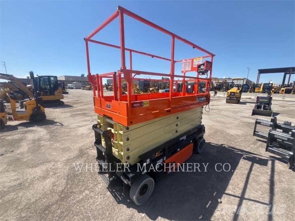 JLG ES4046 剪式升降機