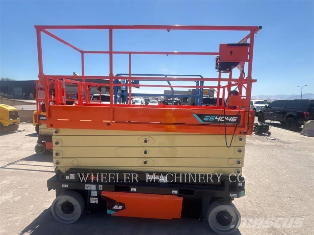 JLG ES4046 剪式升降機