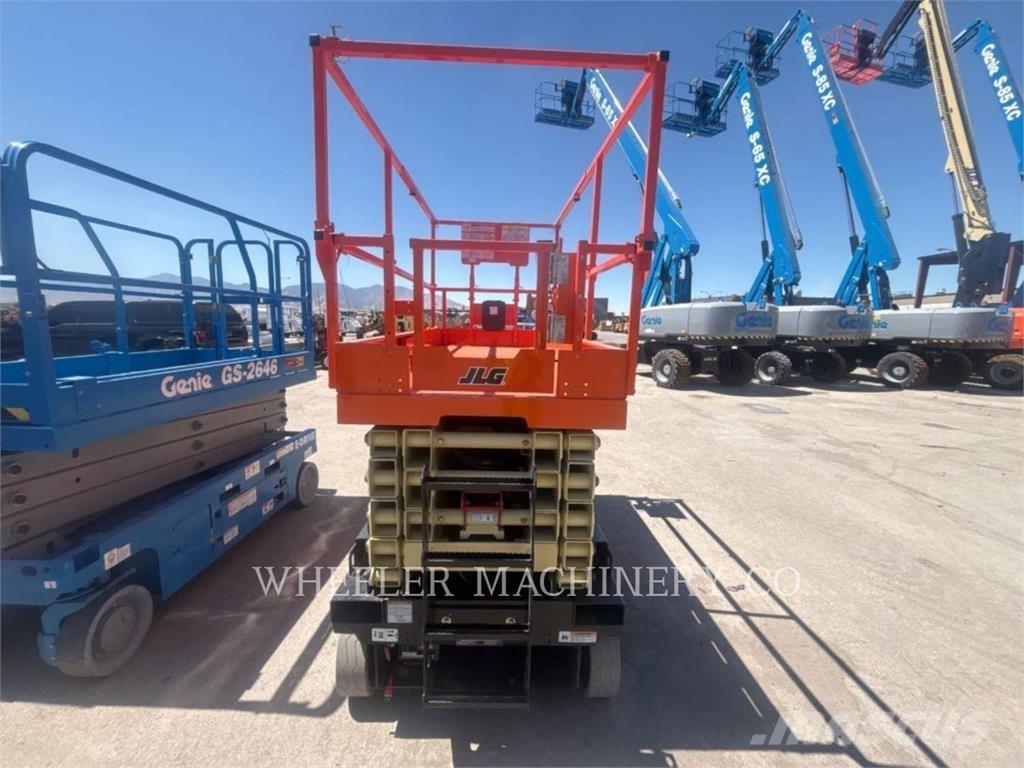 JLG ES4046 剪式升降機