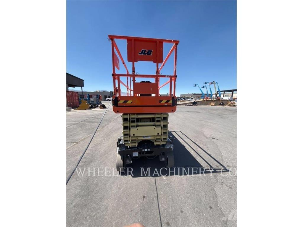 JLG ES4046 剪式升降機