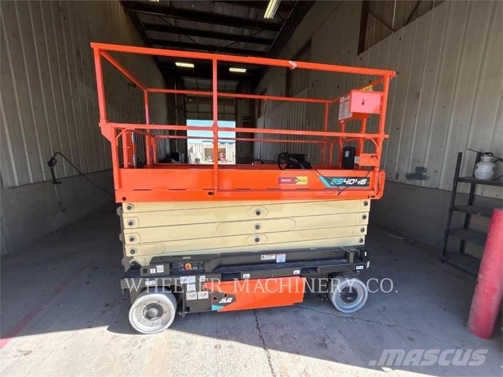 JLG ES4046 剪式升降機