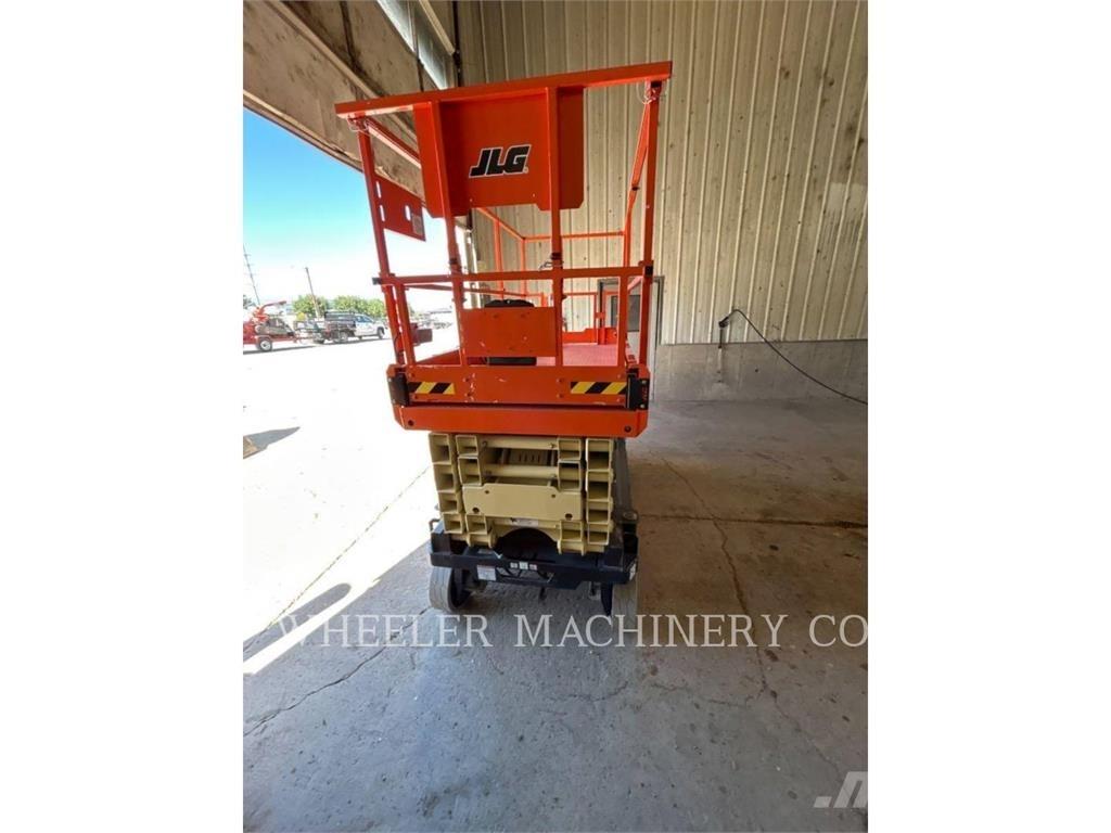 JLG ES4046 剪式升降機