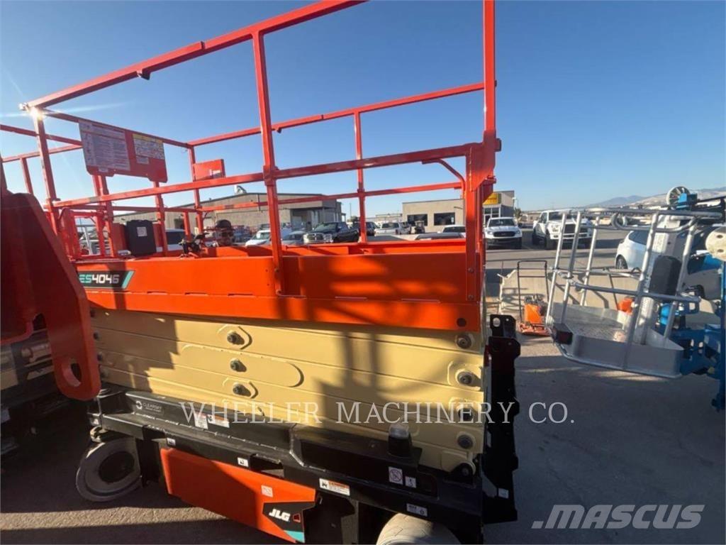JLG ES4046 剪式升降機