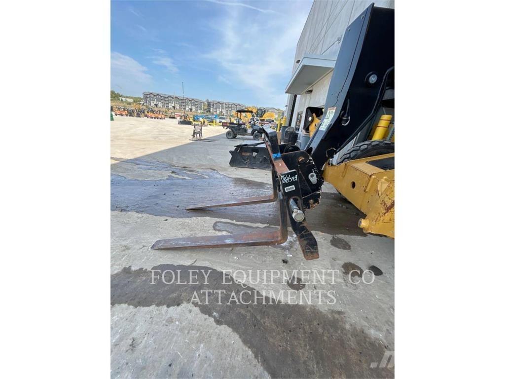 JLG FKTHT60W 伸縮臂操作車