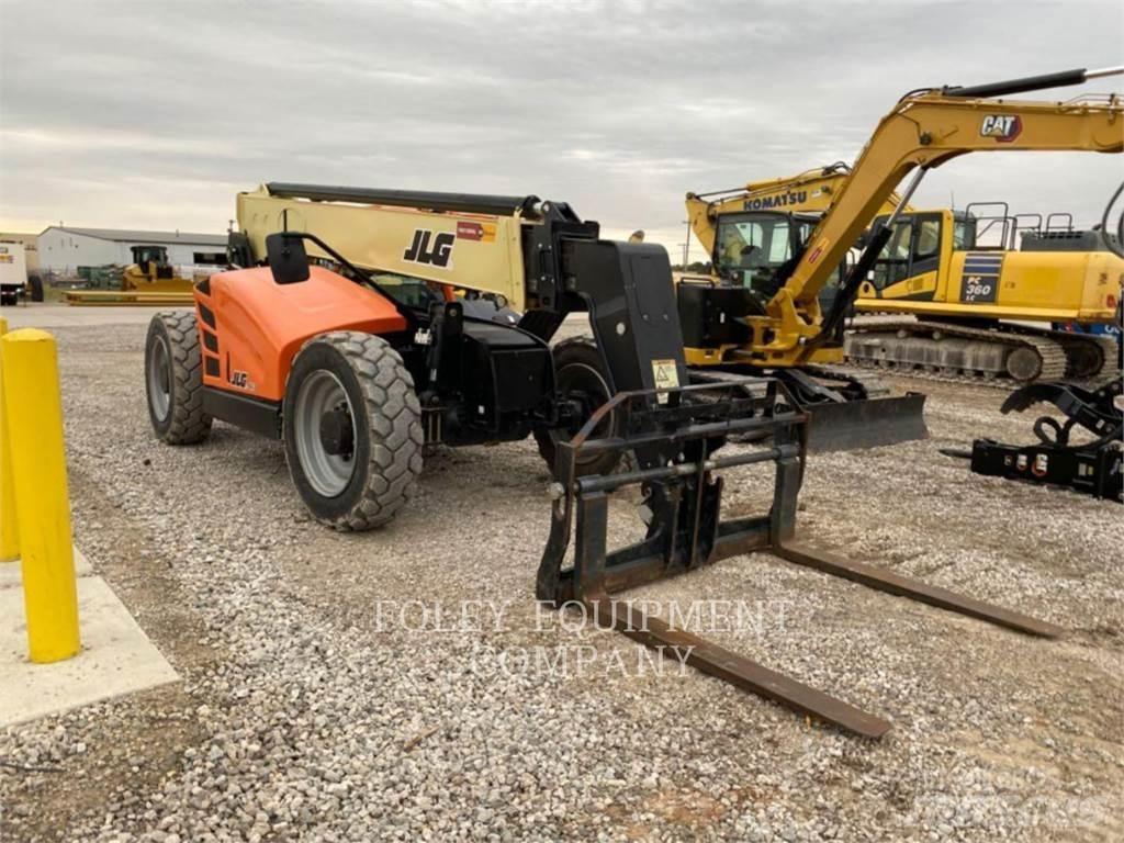 JLG G9-43AO 伸縮臂操作車