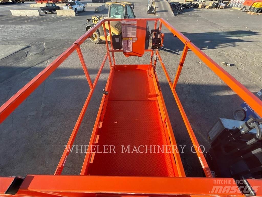 JLG R4045 剪式升降機