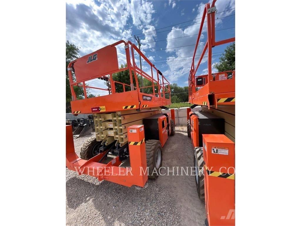 JLG RT4394 剪式升降機