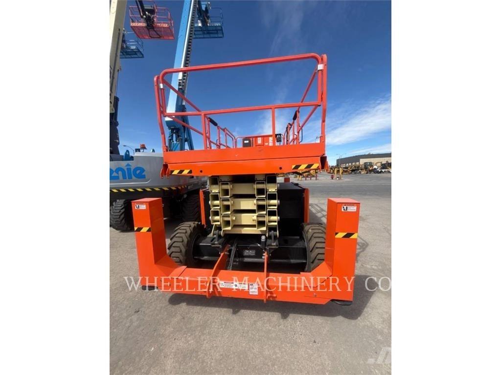 JLG RT4394 剪式升降機