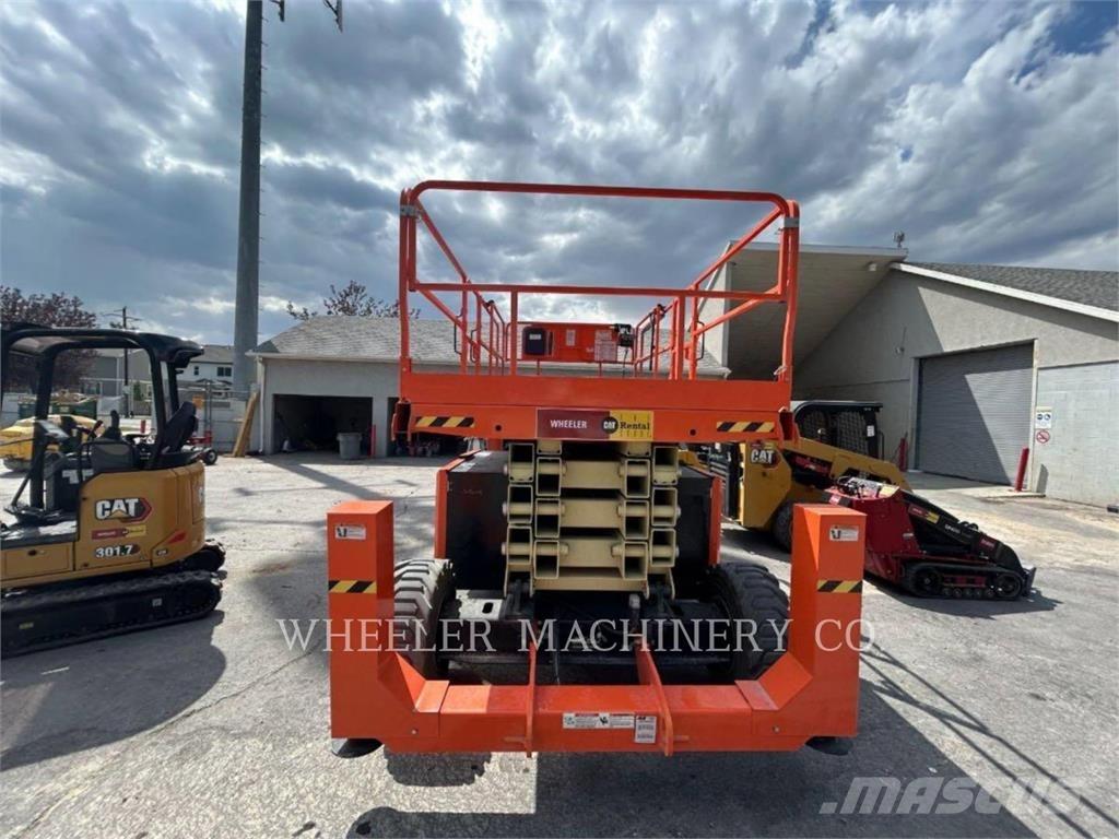 JLG RT4394 剪式升降機