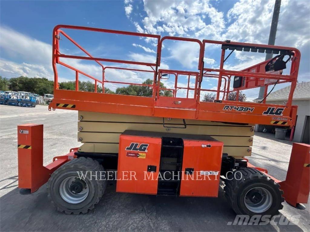 JLG RT4394 剪式升降機