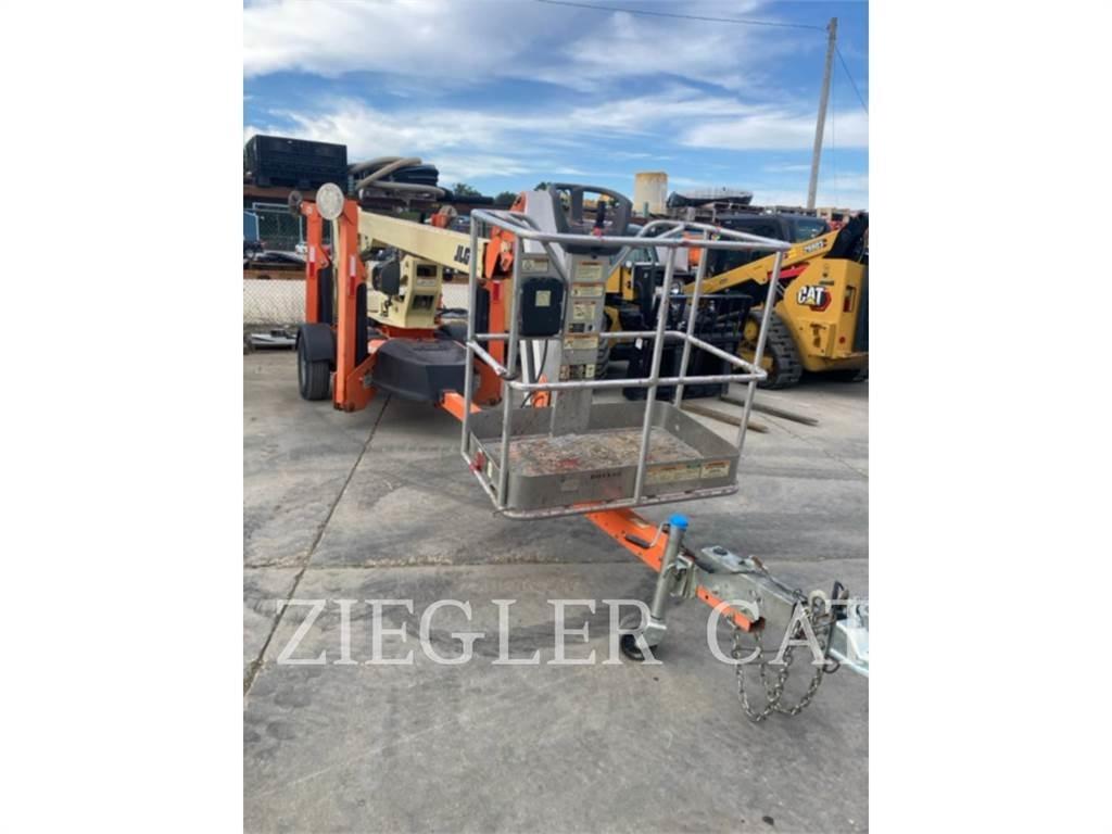 JLG T500J 曲臂高空作業車