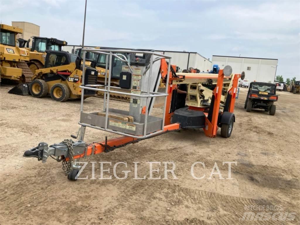 JLG T500J 曲臂高空作業車