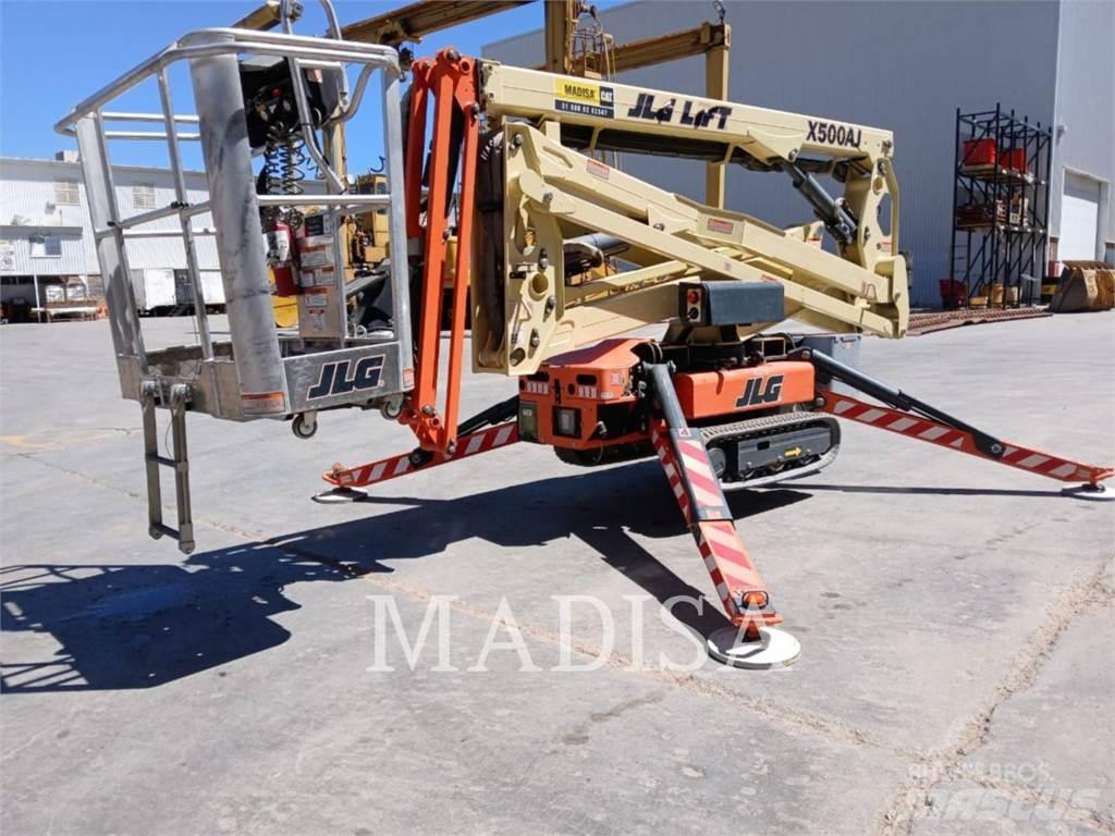 JLG X500AJ 曲臂高空作業車