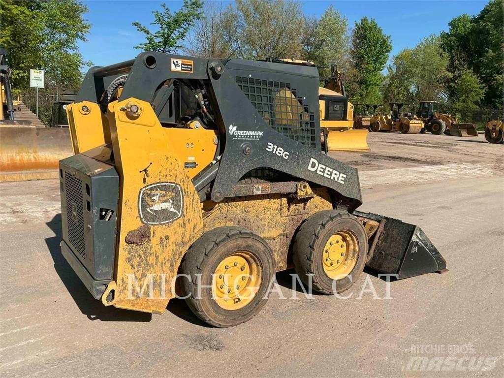John Deere 318G 滑移轉向裝載機