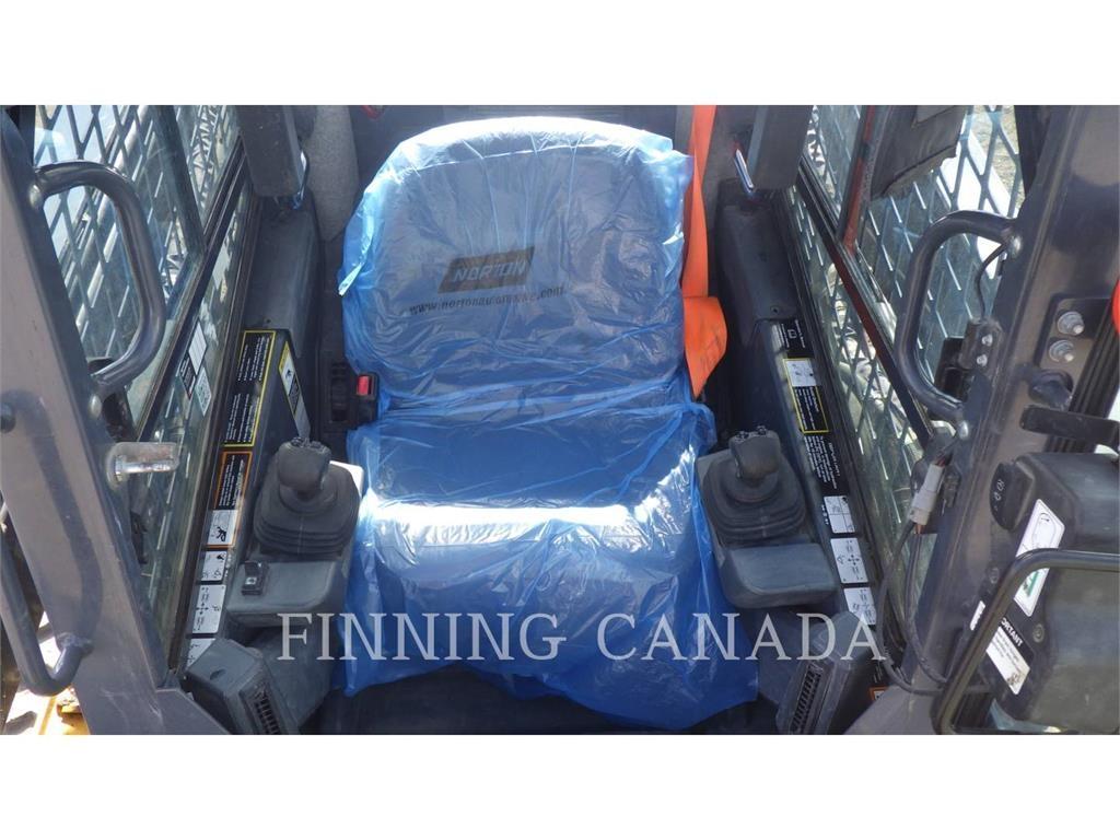 John Deere 331G 推土機