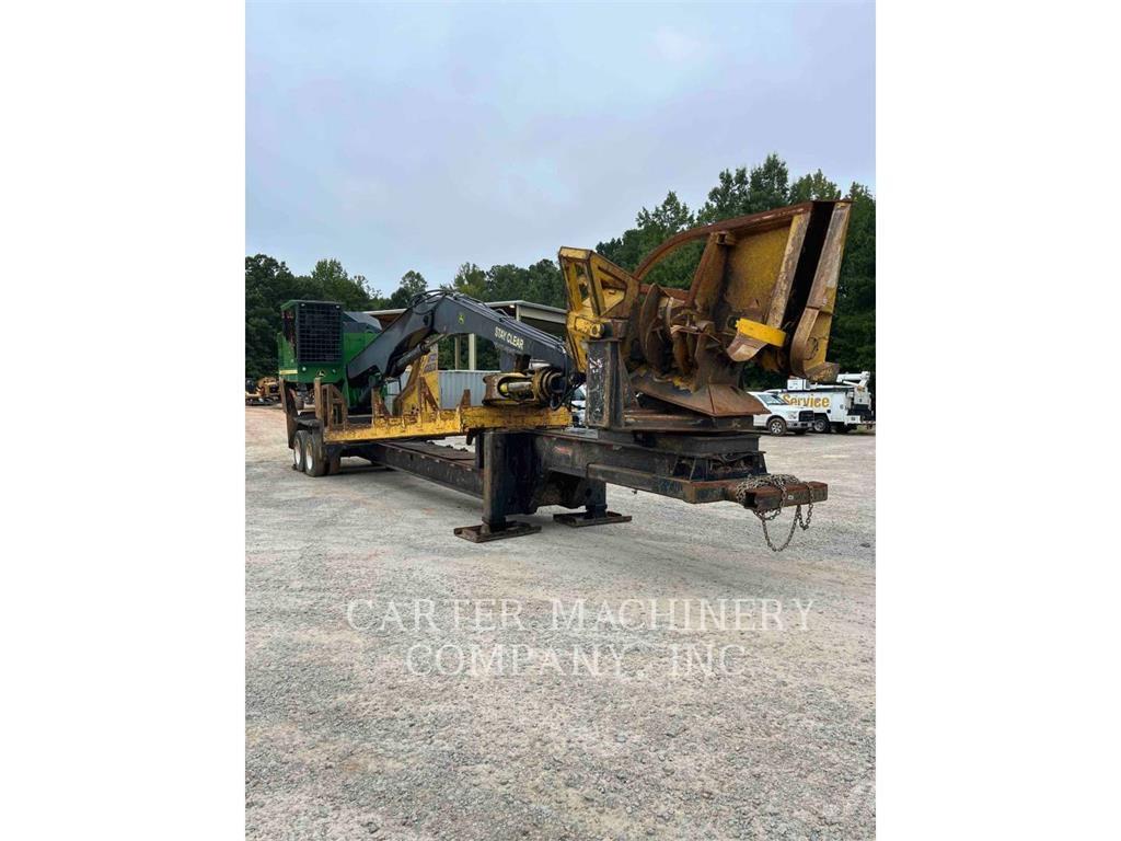 John Deere 437E 鉗式裝載機