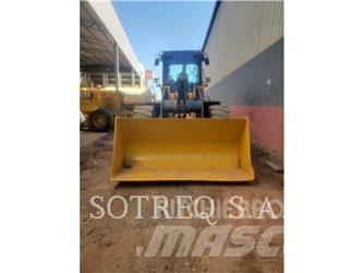 John Deere 524K 輪胎式裝載機