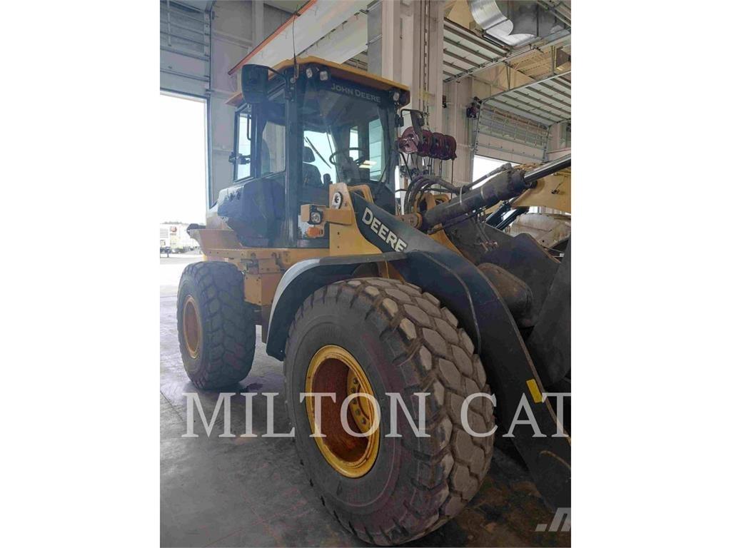 John Deere 524P 輪胎式裝載機